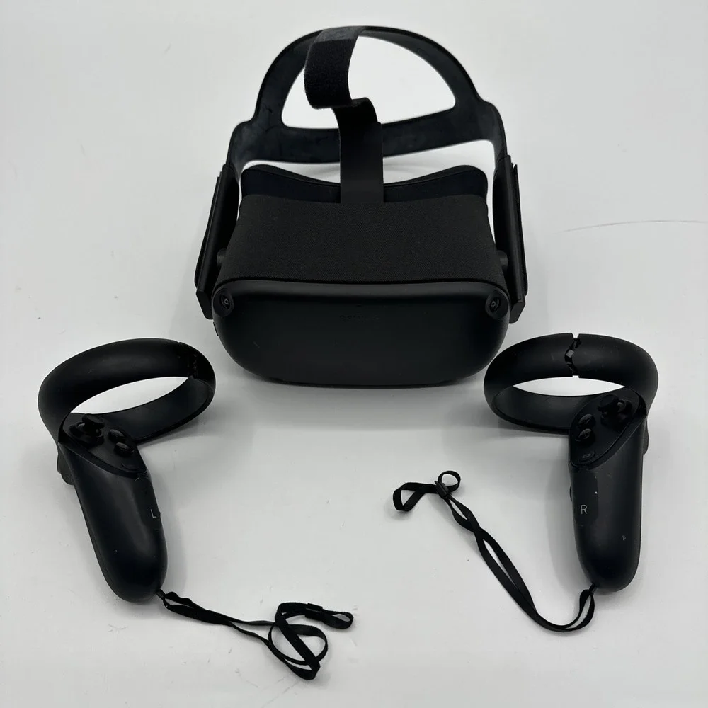 Meta Oculus Quest 1 VR Virtual Reality Headset And MH-B Controllers For Parts